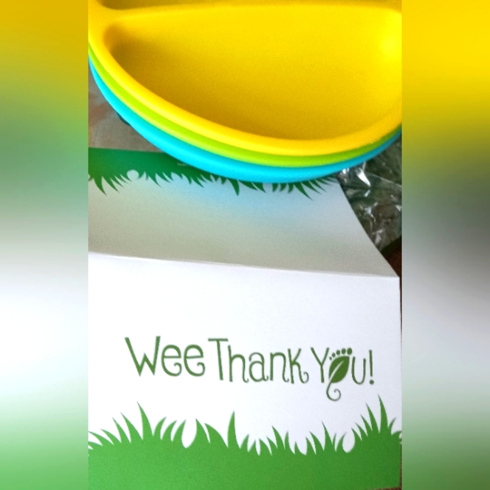 WeeSprout Silicone Divided Plates for Babies & Toddlers 100% Food-Grade Set of 3 - Picture 5 of 16